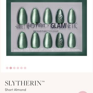 Glamnetic Harry Potter nails